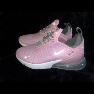 Nike Air Max 270 grade school size 5